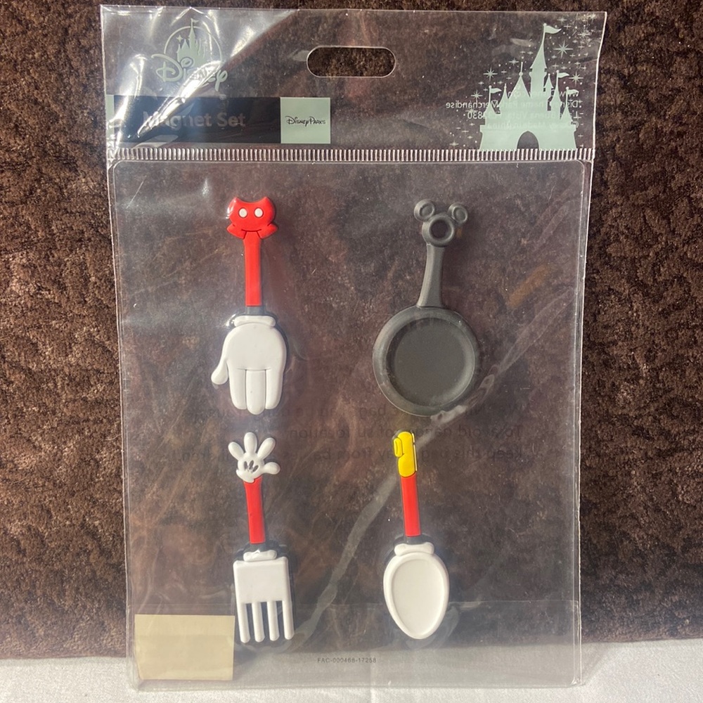 Disney Magnets‎
